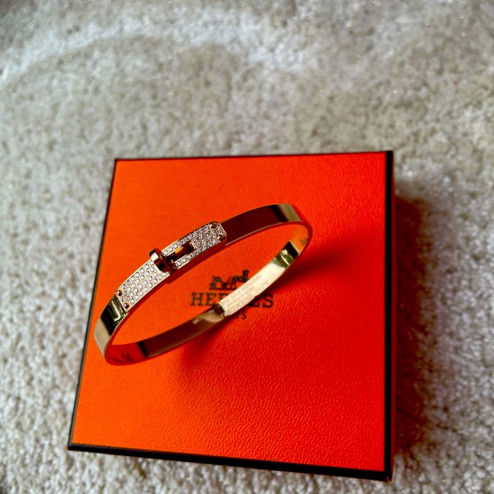 Hermes kelly sh bracelet with diamonds